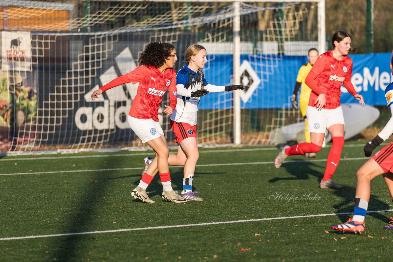 Bild 173 - wBJ Hamburger SV - Holstein Kiel : Ergebnis: 8:0